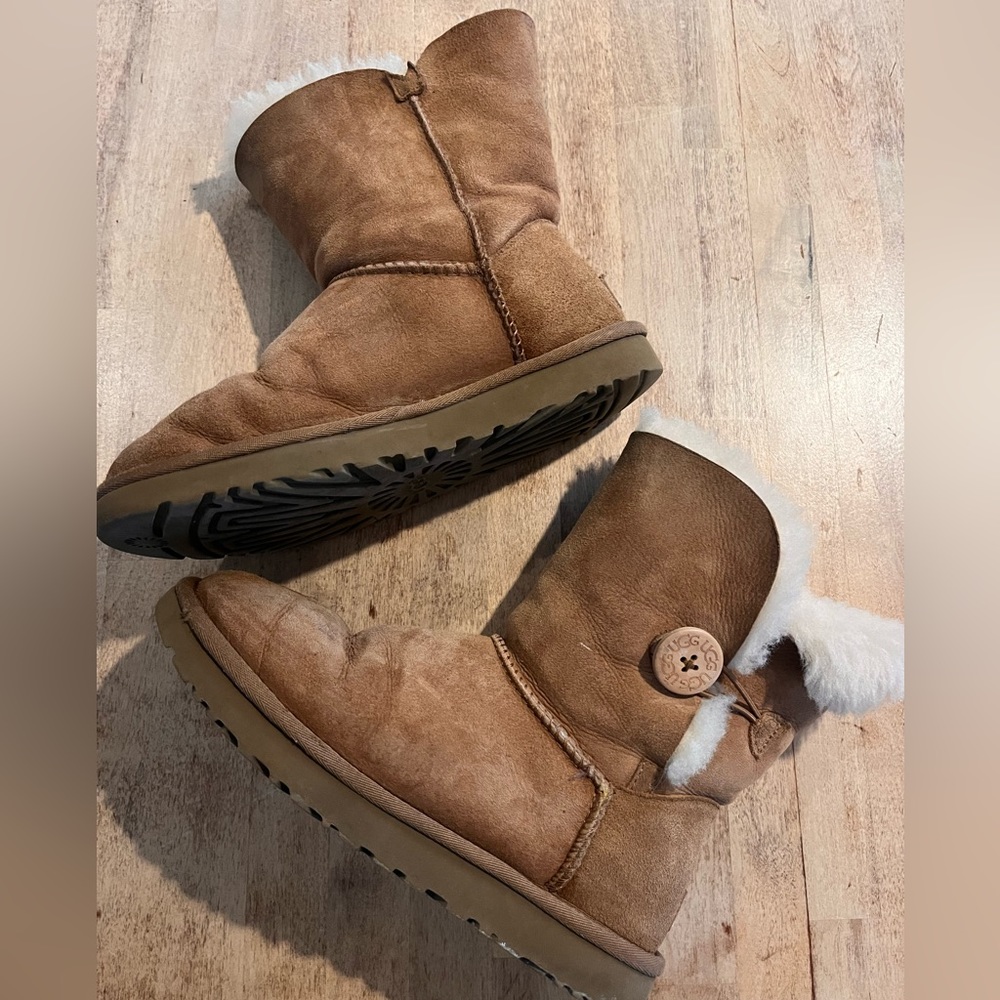 Ugg Bailey Botton II